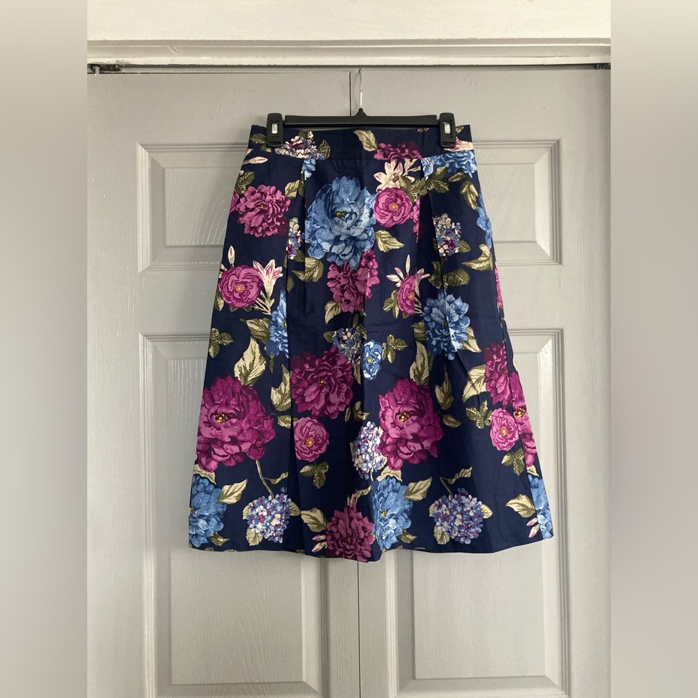 Floral midi skirt